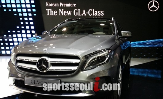 메르세데스-벤츠는 2014 부산 모터쇼에서 더 뉴 CLA클래스를 한국 프리미어로 소개했다.
