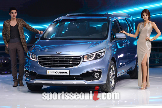 올 뉴 카니발의 가격은 2700만 원부터다.