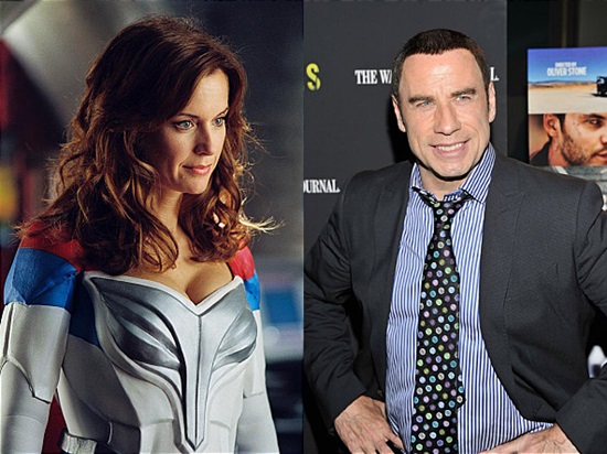 할리우드 배우 존 트라볼타(오른쪽) 켈리 프레스톤 부부가 사이언톨로지 때문에 억지 부부 생활을 하고 있다. / 영화 스카이 하이, 파괴자들 스틸