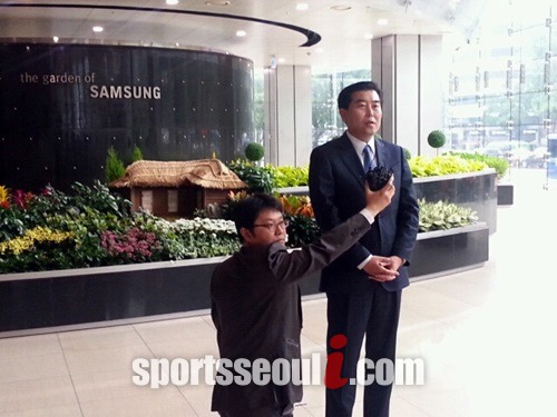 지난 3일 오전 10시 중구 삼성본관에서 신권식 삼성에버랜드 상무가 삼성에버랜드의 상장 추진을 밝히고 있다./박지혜 기자