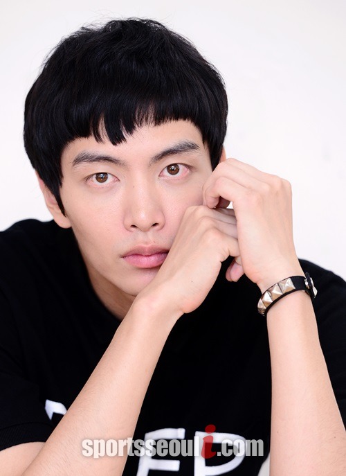 영화 황제를 위하여로 누아르 장르에 도전한 이민기./김슬기 기자
