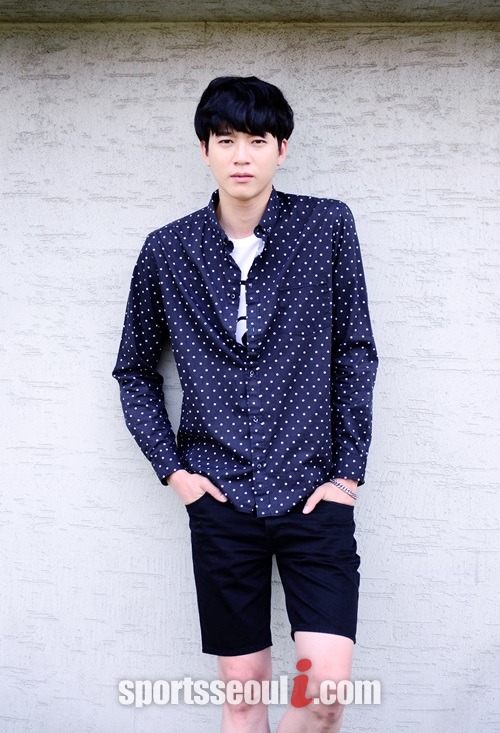 유민규가 강기준과 싱크로율을 50%라고 진단하며 자신의 성격을 남자답다고 표현하고 있다./김슬기 기자