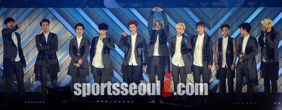 엑소는 크리스의 이탈에도 굳건하게 콘서트를 성공적으로 마치는 등 흔들림 없이 활동하고 있다. /이새롬 기자