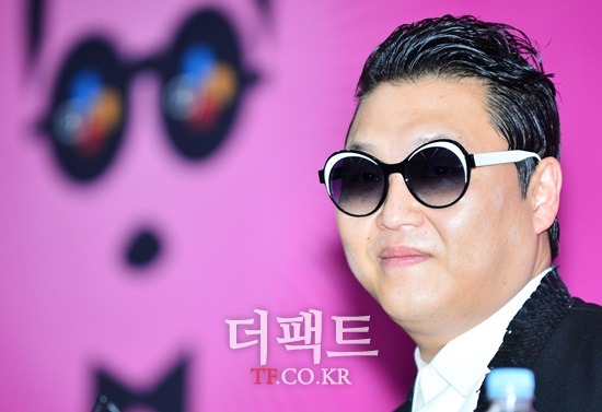 가수 싸이는 최근 강남스타일 표절 시비에 휘말렸지만 승소했다. / 더팩트DB