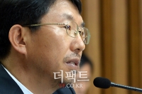 [TF포토] 답변하는 김석균 해양경찰청장
