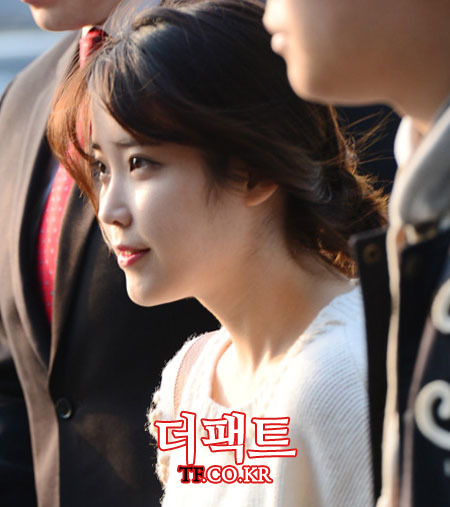 아이유 고백에 삼촌 팬들이 가슴 아파했다. / 김슬기 기자