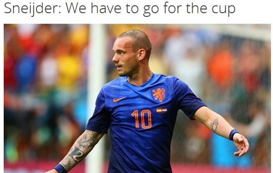 베슬리 스네이더가 지난달 30일 열린 브라질 월드컵 16강 멕시코전에서 강력한 오른발 슈팅으로 팀 승리를 도왔다. / 국제축구연맹 홈페이지 캡처