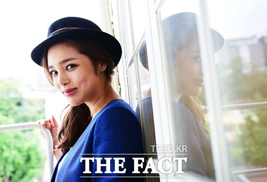 박시연이 최고의 결혼의 성공을 기원하며 작품이 잘돼야 자신이 잘 되는 거라고 강조하고 있다./배정한 기자