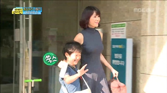 이준수 엄마 최은애 씨의 연예인 급 미모에 누리꾼들이 높은 관심을 나타내고 있다./MBC 방송 화면 캡처