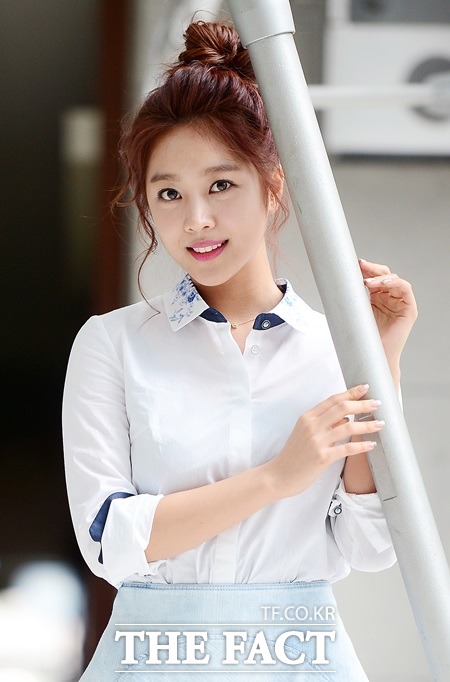 배우 조보아가 케이블 채널 tvN 새 드라마 잉여공주에서 수중 촬영 소감을 밝혔다. / 이새롬 기자