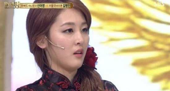 신아영 아나운서는 2일 방송된 SBS 놀라운 대회 스타킹 뮤지컬킹 특집에서 서울대 성악과 엄친아 길병민과 라이벌 대결을 펼쳐 승리를 거뒀다. /SBS 스타킹 방송 캡처