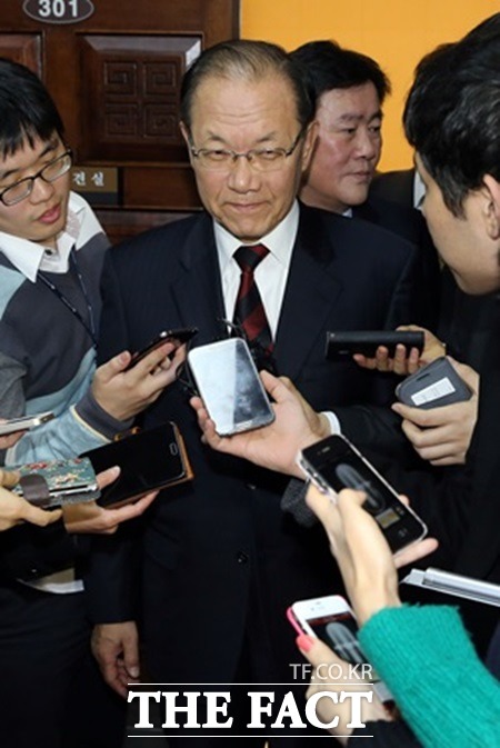 황우여 사회부총리 겸 교육부 장관 후보자에 대한 국회 교육문화체육관광위원회 인사청문회가 7일 열린다./ 더팩트 DB