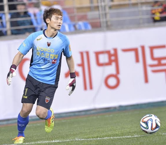 신화용은 12일 국가대표팀에 뽑히는 날을 향해 열심히 뛰겠다고 말했다. / 포항 구단 제공