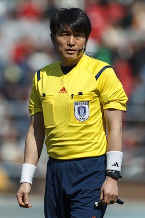 한국프로축구연맹이 12일 김성호 주심을 7월의 심판으로 선정했다고 밝혔다. / 한국프로축구연맹 제공