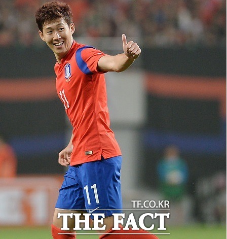 대한축구협회가 13일 손흥민 차출에 대해 레버쿠젠에 재요청했다고 밝혔다. / 더팩트 DB