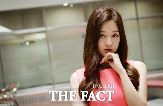 박보람이 32kg 감량해 물오른 여성미를 뽐내고 있다. /문병희 기자