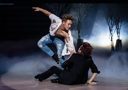 댄싱9 블루아이 우승이 알려지며 김설진에 대한 관심이 커지고 있다. / 엠넷 댄싱9