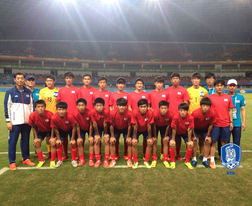 한국 15세 이하 대표팀이 18일 난장하계청소년올림픽에서 준결승에 올랐다. / 대한축구협회 제공