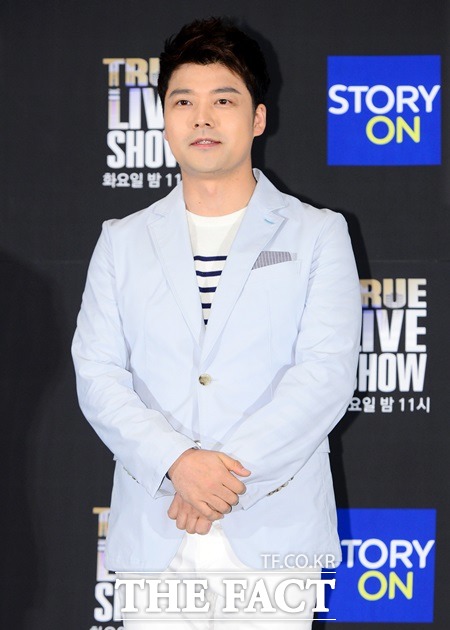방송인 전현무가 MBC뮤직 아이돌 스쿨과 MBC에브리원 주간 아이돌의 차별점을 설명했다. / 김슬기 기자