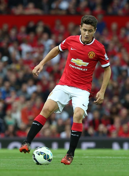 안데르 에레라는 2900만 파운드의 이적료에 맨유로 이적했다. / 맨유 페이스북 캡처