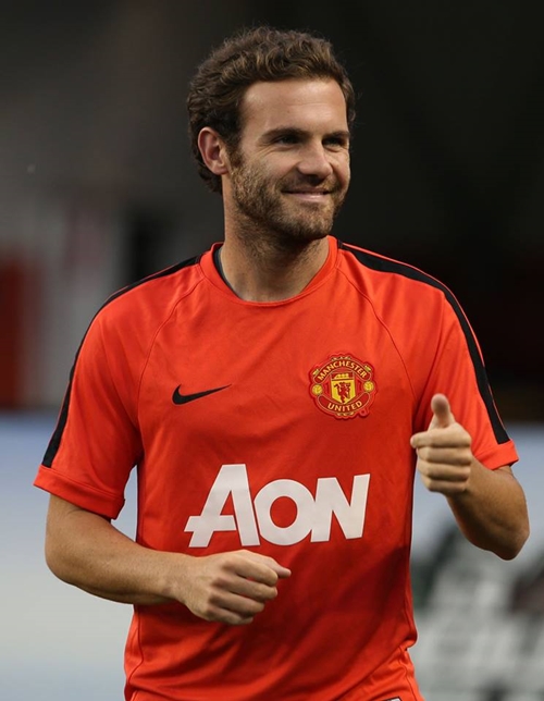 후안 마타는 3710만 파운드의 이적료에 맨유로 이적했다. / 맨유 페이스북 캡처