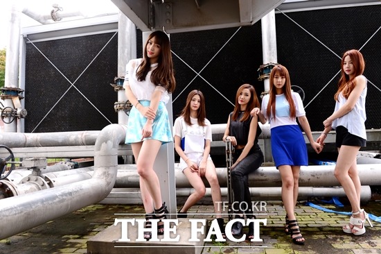 걸그룹 EXID가 22개월 만에 위아래로 가요계에 돌아온 가운데 그간 자신들의 삶은 덤덤하게 털어놨다. /남윤호 기자