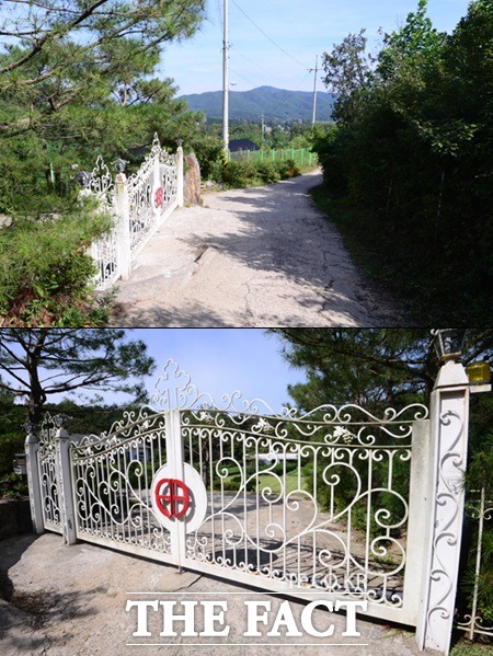 멋진 외형과 달리 굳게 닫힌 보아의 집을 찾아가는 길은 구불구불한 비포장도로였다. / 남양주=남윤호 기자