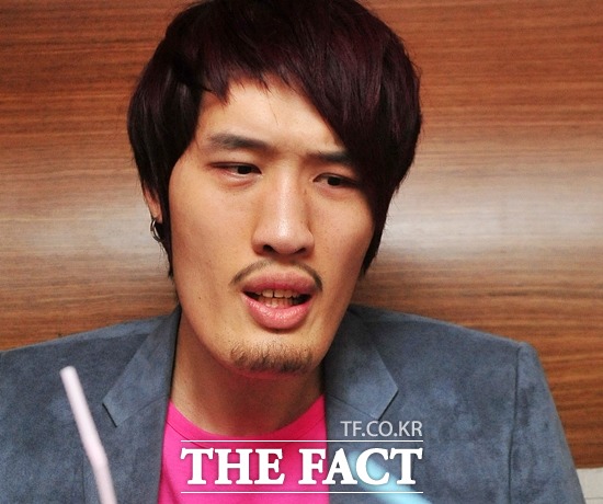 최홍만이 격투기 무대에 복귀하지 못한 것에 대한 심경을 밝혔다. / 문병희 기자