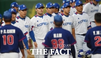 [TF포토] 한국-대만 '경기전부터 기싸움 팽팽'