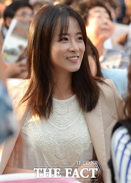 배우 류현경이 제32회 부일영화상 사회자로 낙점됐다./이새롬 기자