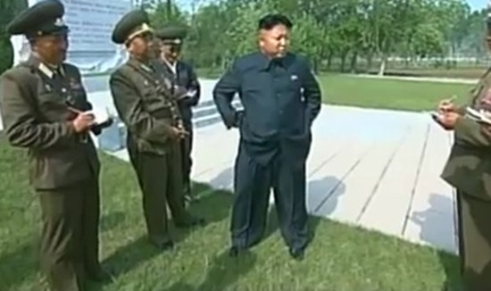 김정은 북한 국방위원회 제1위원장의 행방을 놓고 각종 설이 난무하고 있다. /유튜브 영상 캡처.