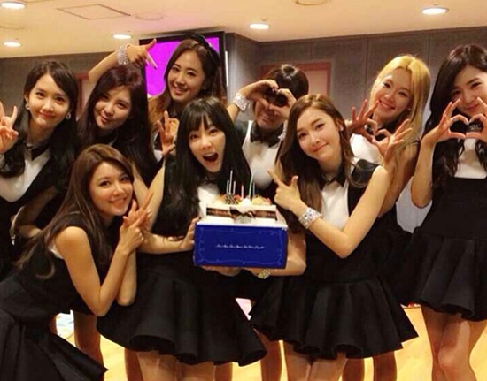 태연 눈물 호소 소식이 알려지면서, 과거 제시카와 찍은 사진이 눈길을 끈다. /태연 인스타그램