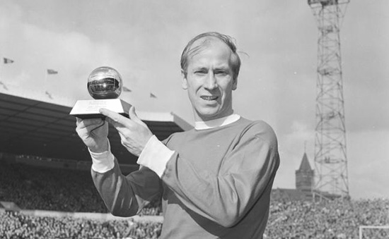 맨유의 전설 보비 찰튼은 지난 1966년 월드컵에서 잉글랜드를 우승시키고 발롱도르를 수상했다./사진=맨유 홈페이지