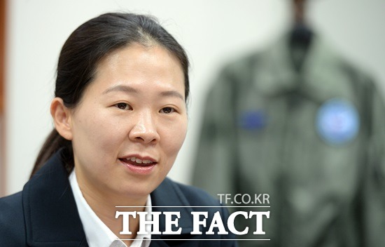새정치민주연합 권은희 의원이 23일 더팩트와 인터뷰에서 군 사법제도 개혁의 필요성을 강조하고 있다./국회=임영무 기자
