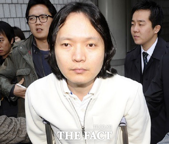 신정환이 여자 친구와 12월 결혼 소식이 알려진 가운데 결혼을 결심하게 된 이유에 대해 관심이 모아지고 있다./더팩트DB