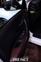 [TF포토] 현대자동차 '아슬란', 투톤 가죽 디자인으로 더 고급스럽게'