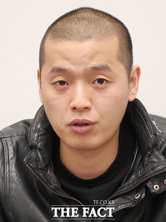 래퍼 이센스가 대마초를 흡연한 혐의로 입건된 것으로 알려졌다./더팩트DB