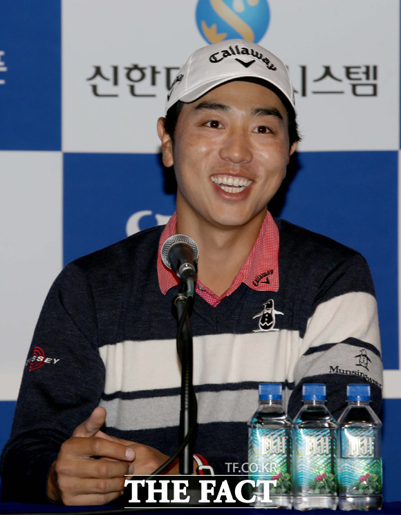 경기를 마친 배상문은 기회를 많이 살리지 못해 아쉽다면서도 코리안투어 2014시즌 마지막 대회에서 우승한다면 더할 나위 없이 기쁠 것이라고 우승에 대한 욕심을 드러냈다. / KPGA 제공