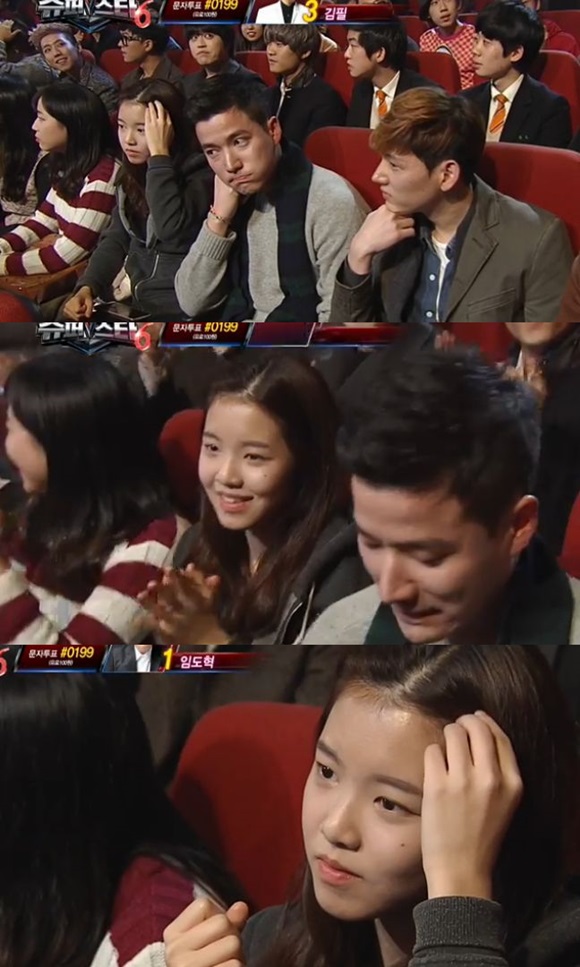 슈퍼스타K6 참가자였던 여자 송유빈이 준결승전 객석에 자리했다. / 엠넷 슈퍼스타K6 방송 캡처