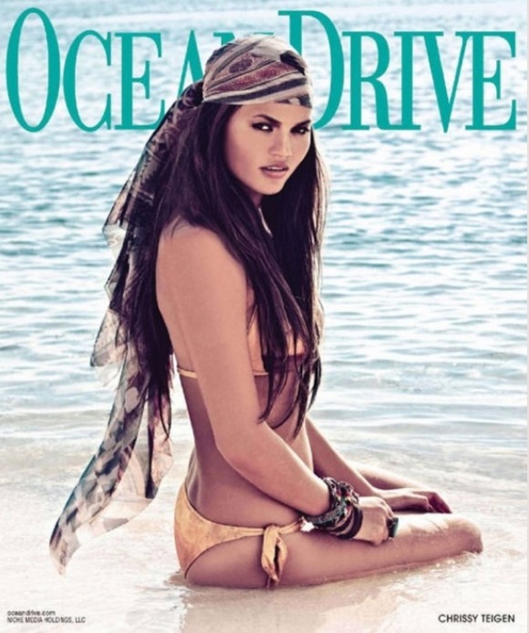 존 레전드의 아내인 크리스틴 타이겐은 수영복 모델로 활약하고 있다. / 오션드라이브 화보