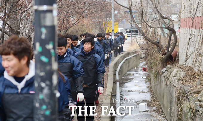 사랑의 손길이 필요한 곳으로 출발~