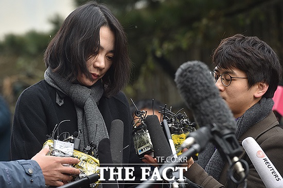 땅콩회항 논란을 야기한 조현아 전 대한항공 부사장이 12일 오후 3시 서울 강서구 국토부 항공철도사고조사위원회에 출두했다. / 최진석 기자