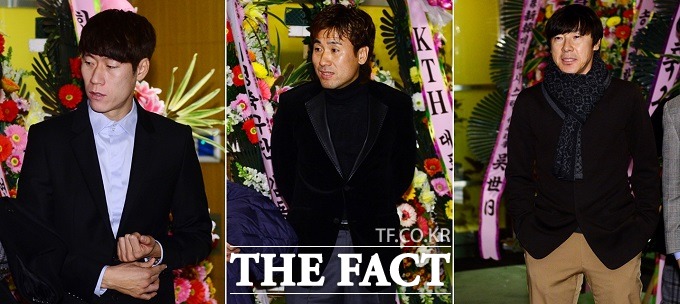 결혼식에 참석한 김은중, 김병지, 신태용 코치(왼쪽부터).