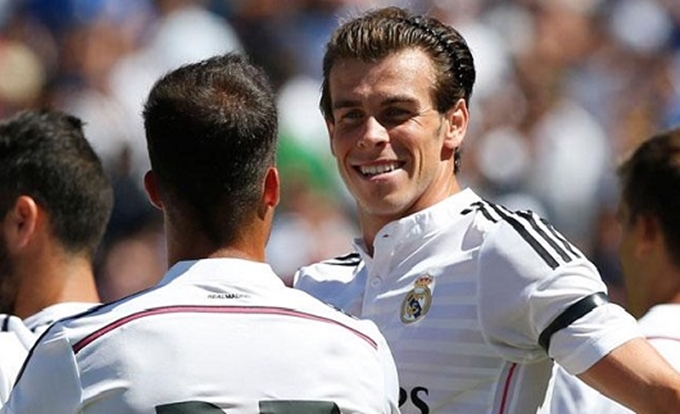 영레알 마드리드가 17일 열린 크루스 아술과 2014 FIFA 클럽 월드컵 준결승에서 가레스 베일(오른쪽)의 골을 비롯해 총 4골을 몰아치며 승리해 결승전에 선착했다. / 레알 마드리드 페이스북 캡처