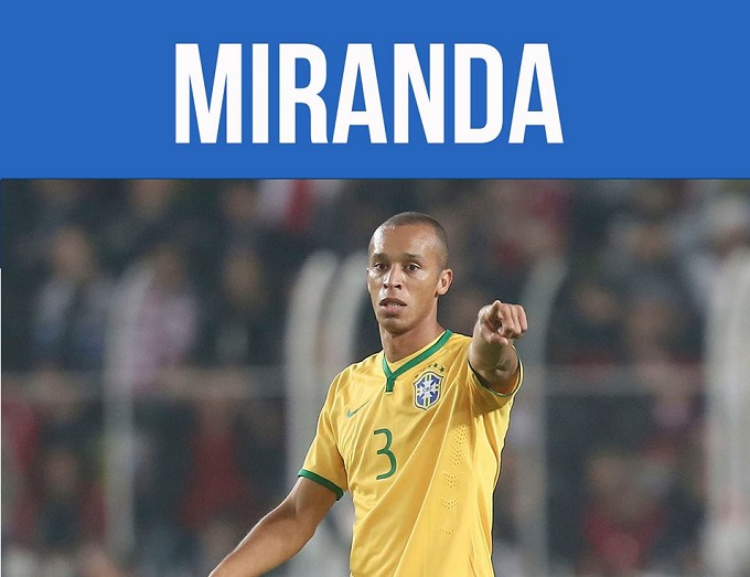 맨유가 미란다 영입에 근접했다는 보도가 18일 나왔다. / 아틀레티코 마드리드 페이스북 캡처