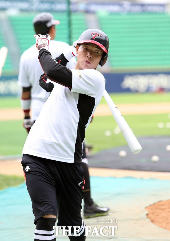 LG 안방마님 현재윤이 부상 후유증을 극복하지 못하고 은퇴를 선언했다. / LG 제공