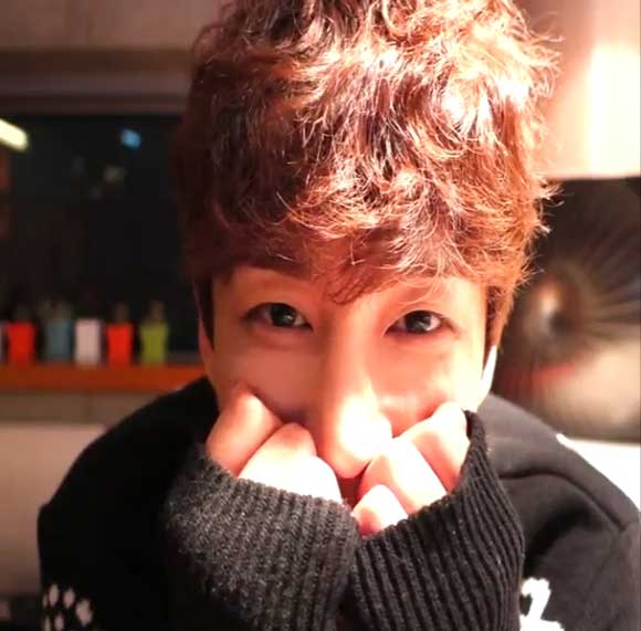 진이한 오글오글 영상이 누리꾼들의 관심을 받고 있다. 진이한은 영상에서 귀여운 표정을 지으며 여심을 흔들고 있다. /진이한 인스타그램 갈무리