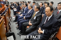 [TF포토] 국회운영위원회 참석한 청와대 관계자들