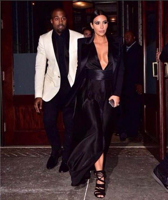 킴 카다시안은 레이 제이와 사귄 이후 카니예 웨스트와 만나 딸을 낳으며 행복한 가정을 꾸렸다. / 킴 카다시안 트위터