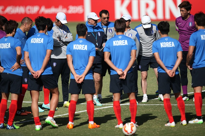 한국은 오는 17일 열리는 호주전에서 이기지 못하면 8강에서 중국과 맞붙는다. /대한축구협회 제공